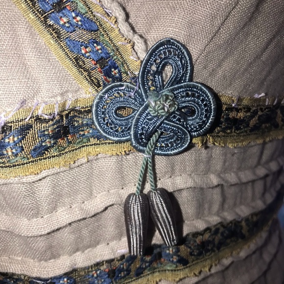 Fabulous embellished linen dress/antique Chinese embroidery trim, One of a kind - Picture 9 of 13